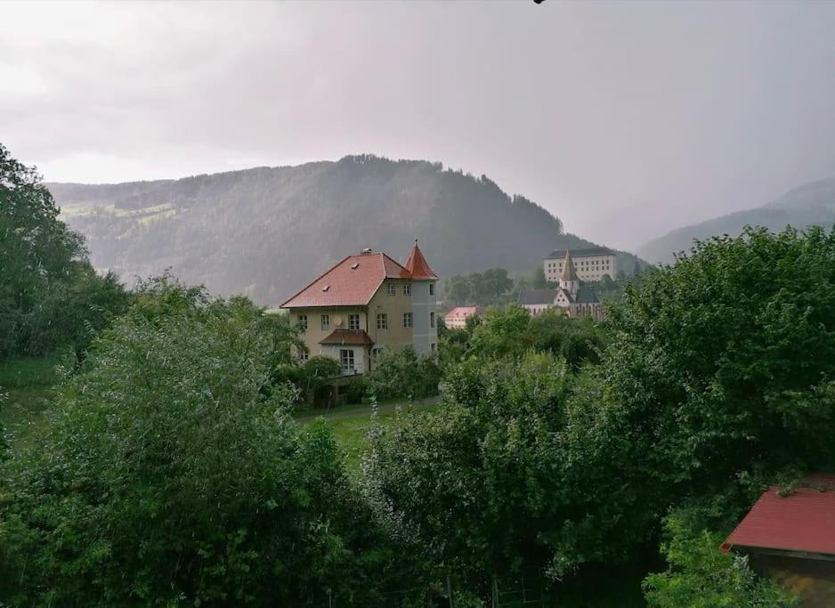 Haus Gruenfels Apartment Мурау Екстер'єр фото